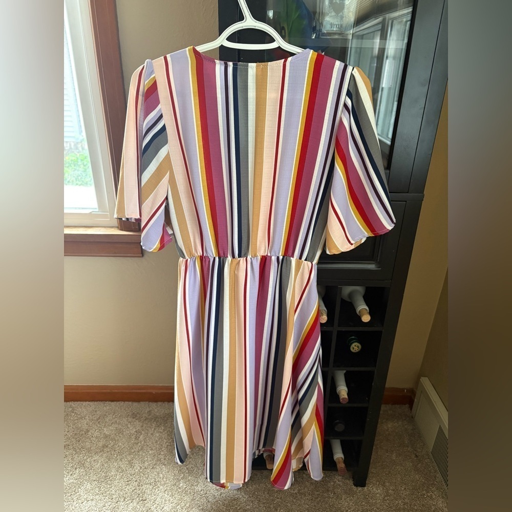 π Hailey & Co. Retro Striped Tied Midi Multi-Striped Dress with Pockets Medium - Picture 4 of 9